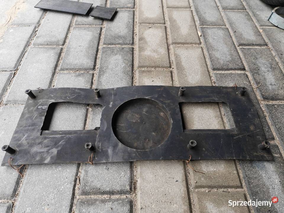 Fiat 125p osłona grilla na zimę