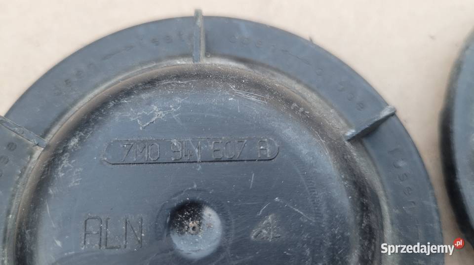 SHARAN GOLF TOURAN ZAŚLEPKA DEKIEL LAMPY PRZÓD Ruda Śląska