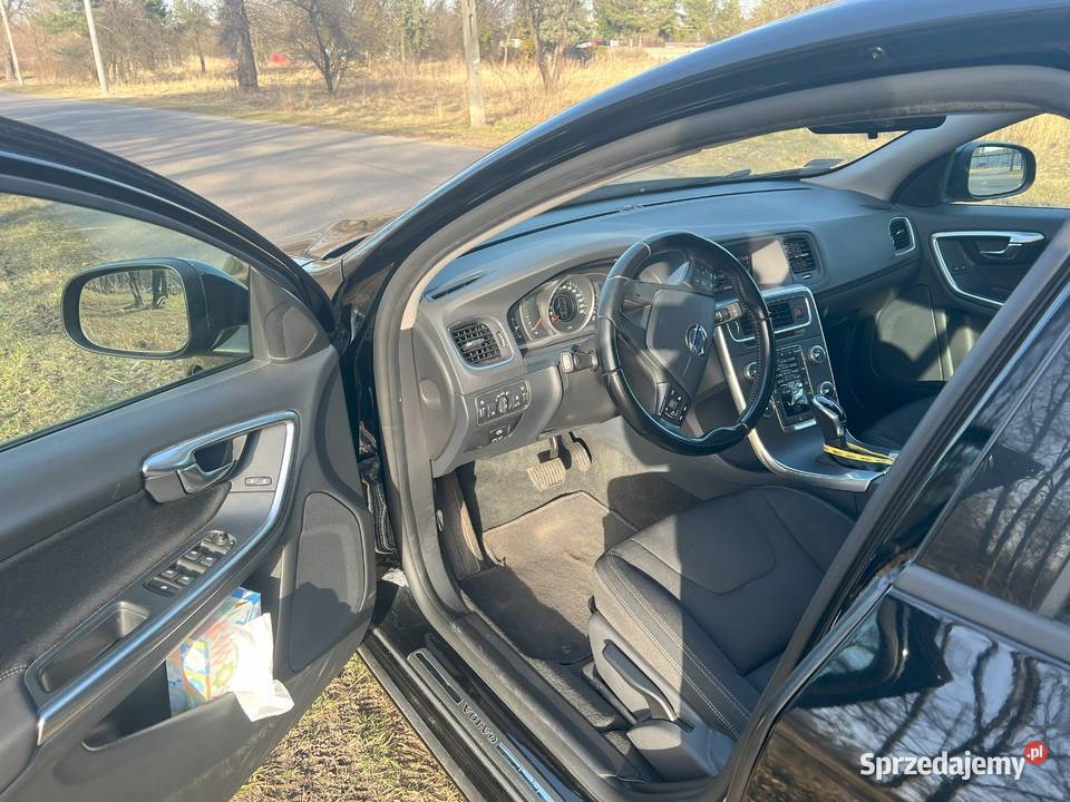 Volvo V60 D2 niski przebieg super stan Katowice