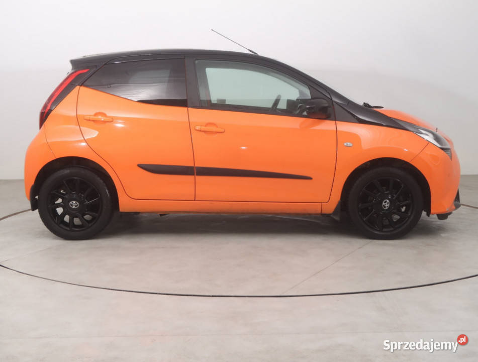 Toyota Aygo 10 VVTi Bielany Wrocławskie