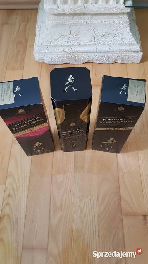 Kartony kolekcjonerskie puszka alkoholu Johnnie Chorzów