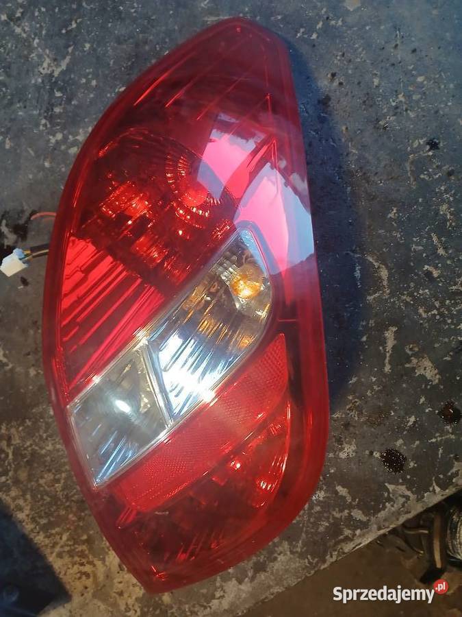 Lampa prawa tylna hyundai i20 I 2011r EU HB 5D Lampy tylne małopolskie Radłów