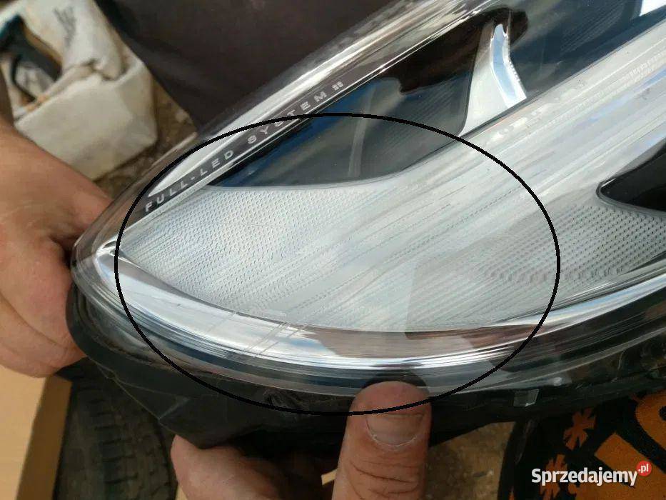 Lampa przednia Prawa Volvo V40 II Full led MID osobowe dolnośląskie