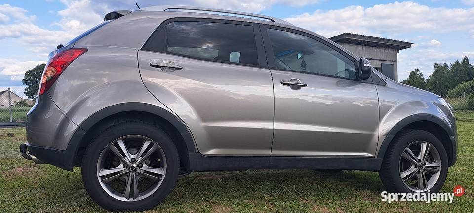 SSANGYONG KORANDO 20 BENZYNA 2013r SAPHIRE 135 Niemianowice
