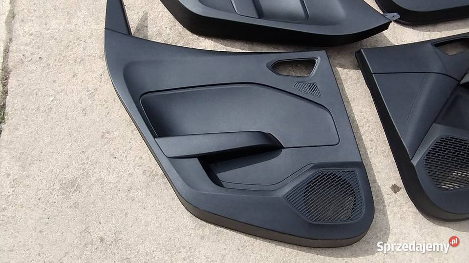 Renault Clio 5 tapicerka drzwi hb osobowe Kłodzko