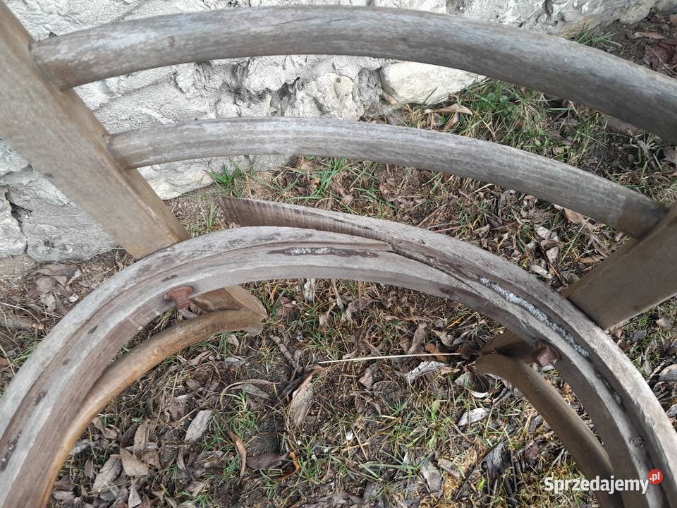 Stare krzesło PRL do renowacji zabytek retro Dąbrowa Górnicza