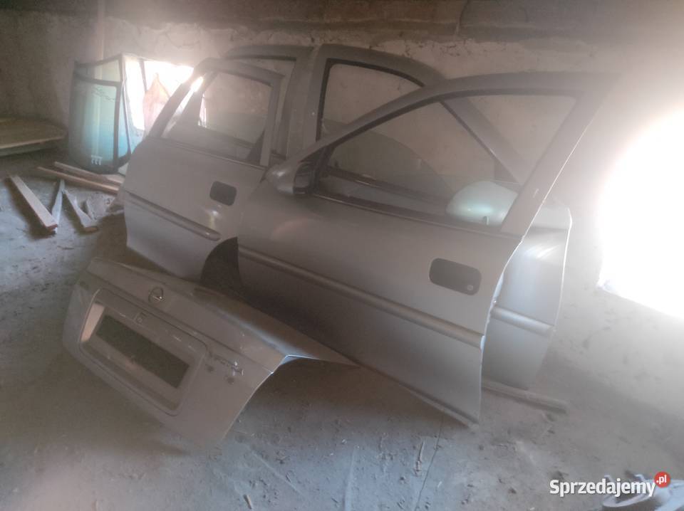 Części Opel Vectra B Rok produkcji 1999 Budziszewice