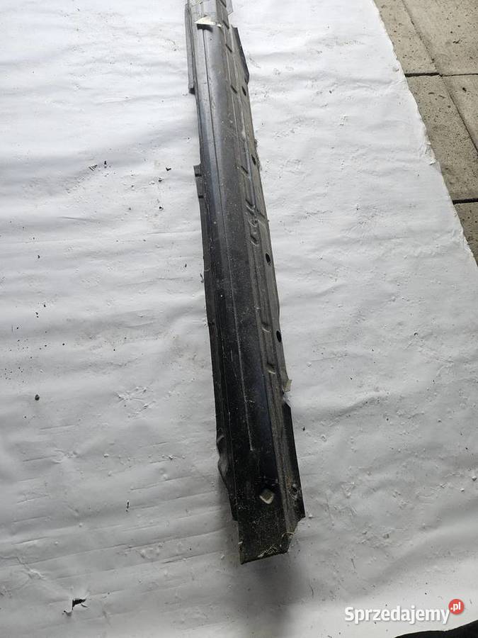 Audi 80 b4 próg lewy Stubno