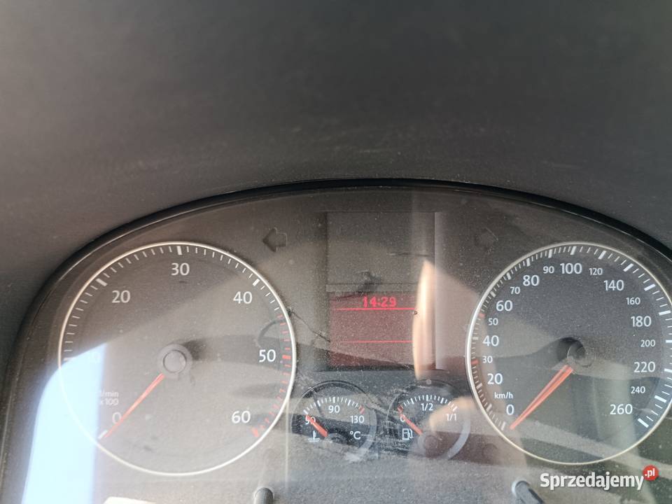 Volkswagen Touran 19 77 kW 2004 r dawca części Szklarka Myślniewska