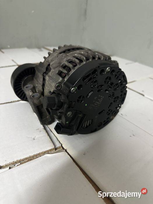 Bmw E88 E87 E81 E82 Alternator Poznań