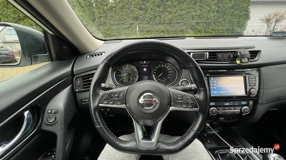 Nissan XTrail 16 163 Benzyna Salon Polska manualna wielkopolskie Plewiska