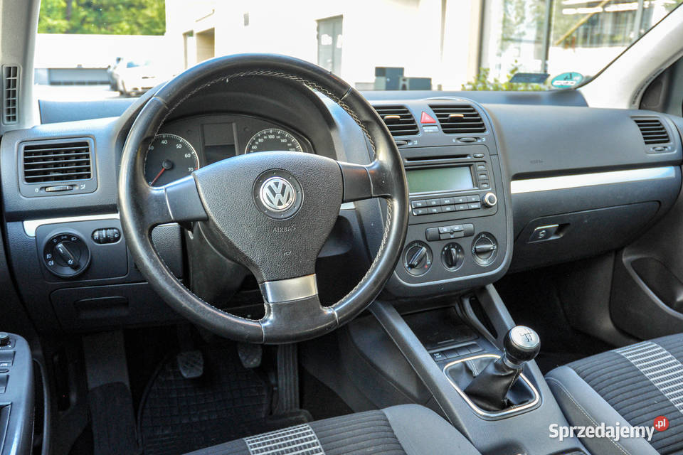 Volkswagen Golf 16 MPI 102 LPG sprzedam