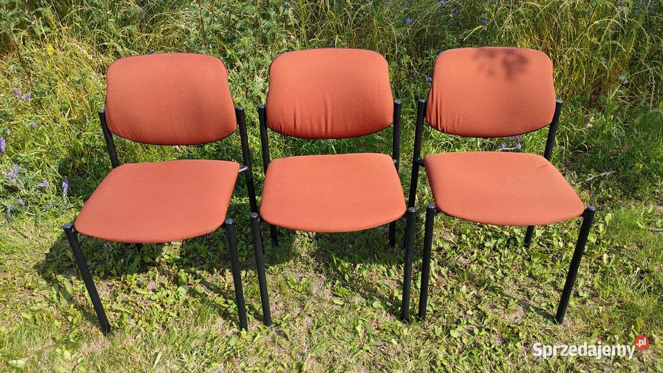 Krzesła tapicerowane INS Nowy Styl 40 sztukę 100