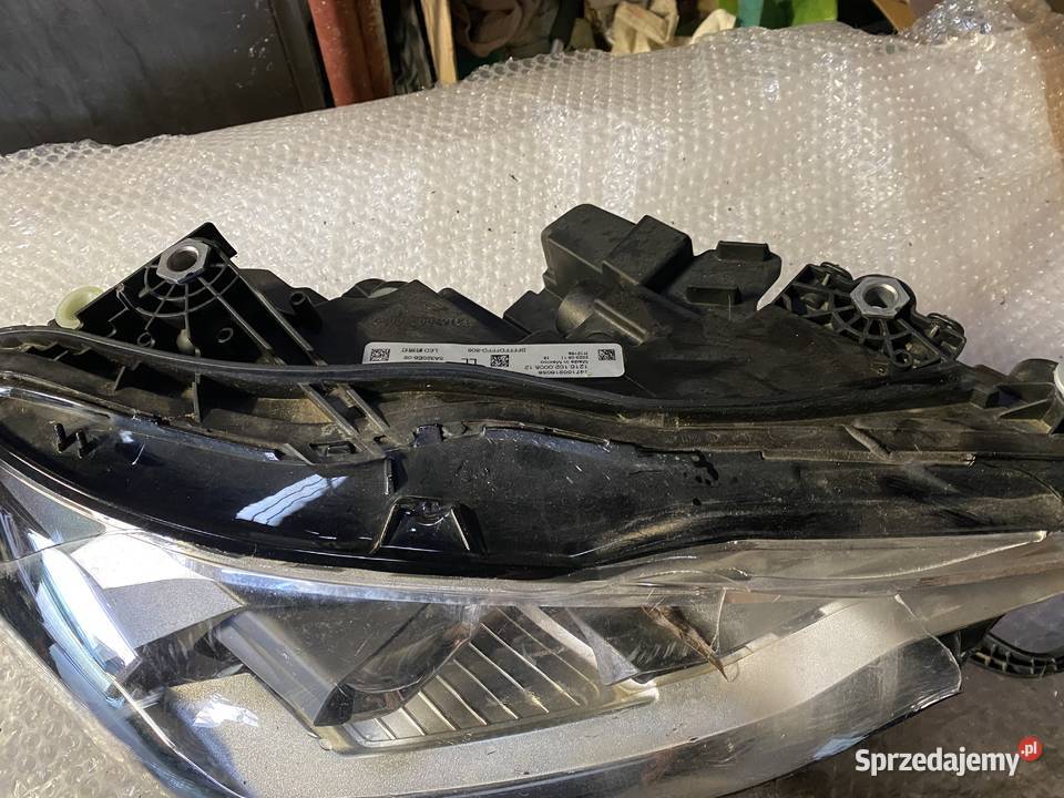 Bmw g42 lampa led lewa uszkodzona prawe Zgorzelec sprzedam