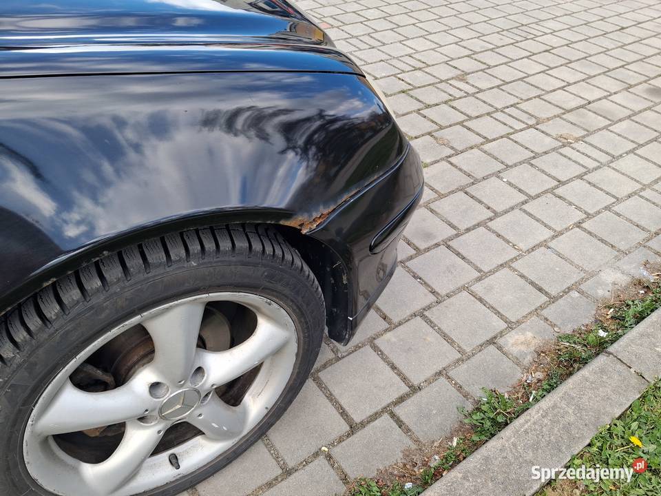 Mercesdes c200 2002r 2000 benzyna 2900zl Rok produkcji 2002 Tarnów