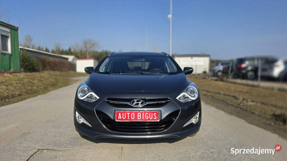 Hyundai i40 LEDY climatronic mały przebieg benzyna