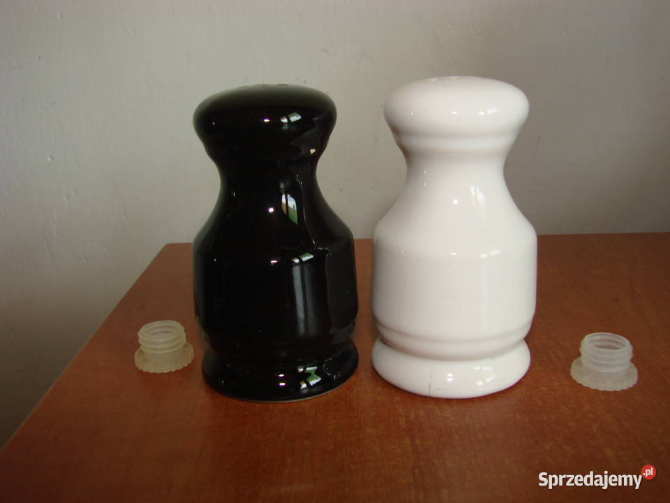 solniczka i pieprzniczka PRL Porcelana i szkło pomorskie Pruszcz Gdański sprzedam