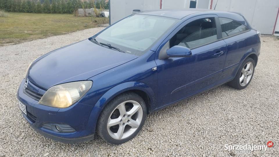 Opel Astra GTC 18 125 gniazdo AUX sprzedam