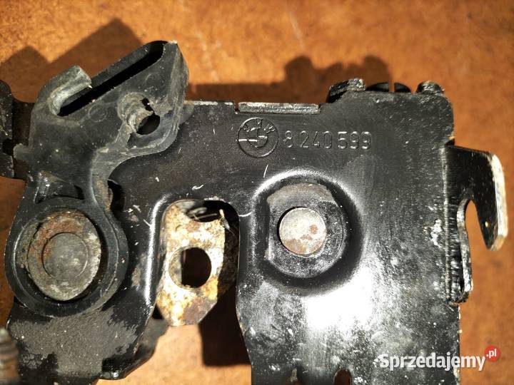 Zamek maski przedniej z prawej strony BMW E65 osobowe Poręba sprzedam