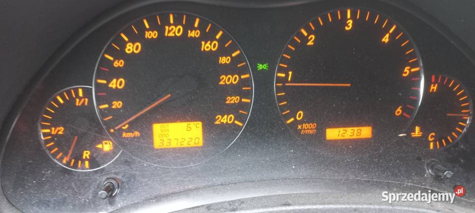 Toyota Avensis T25 D4D Navi xenon iitd Rok produkcji 2003 mazowieckie Skaryszew