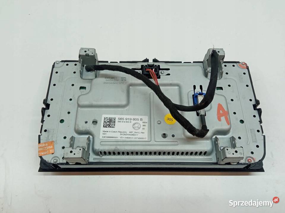 RADIONAWIGACJA WYŚWIETLACZ 565919605B Skoda Rok produkcji 2022