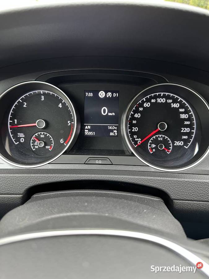 Volkswagen Golf VII Alltrack 20 TDI 184 4x4 DSG komputer pokładowy Dębica