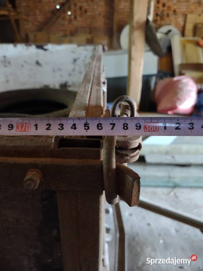 Przyczepa rolnicza uszkodzony świętokrzyskie Sędziszów