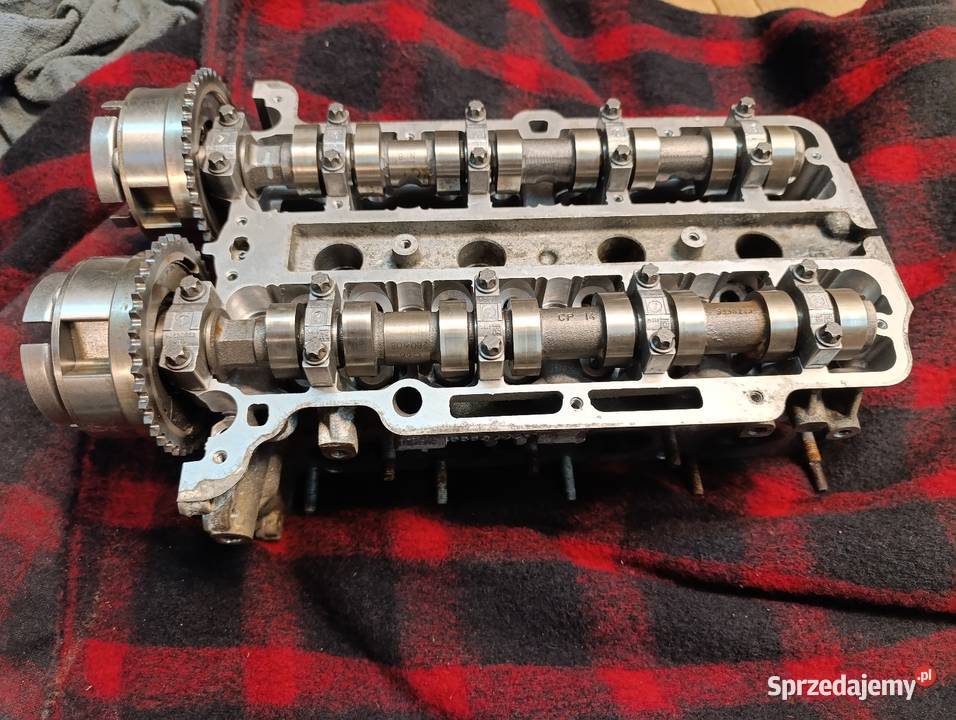 Głowica Opel corsa D 12 14 XER 55562229 Czechy