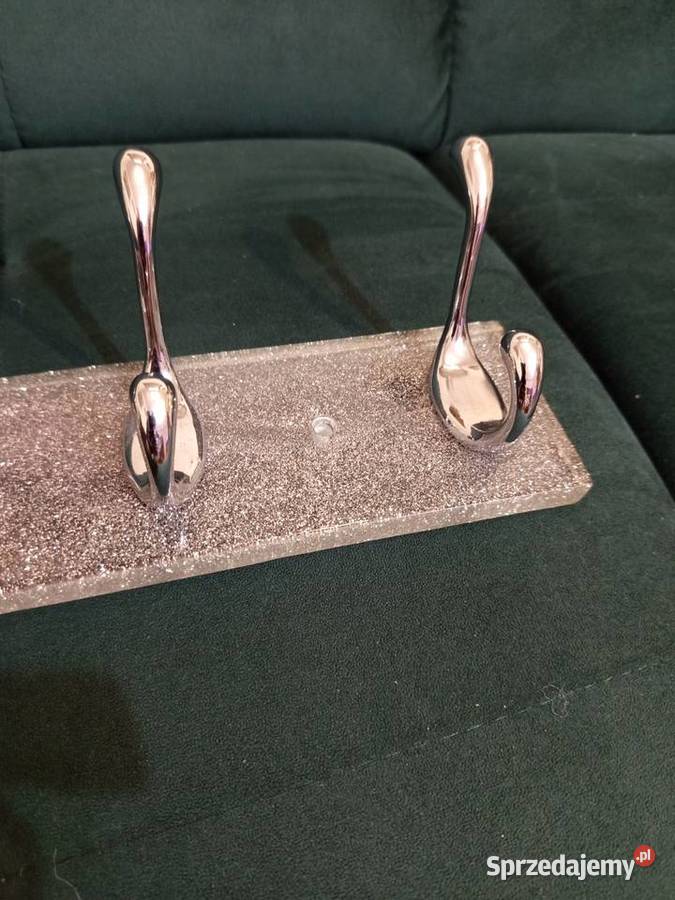 Angielski WIESZAK b wyjątkowy do łazienki z lat mazowieckie