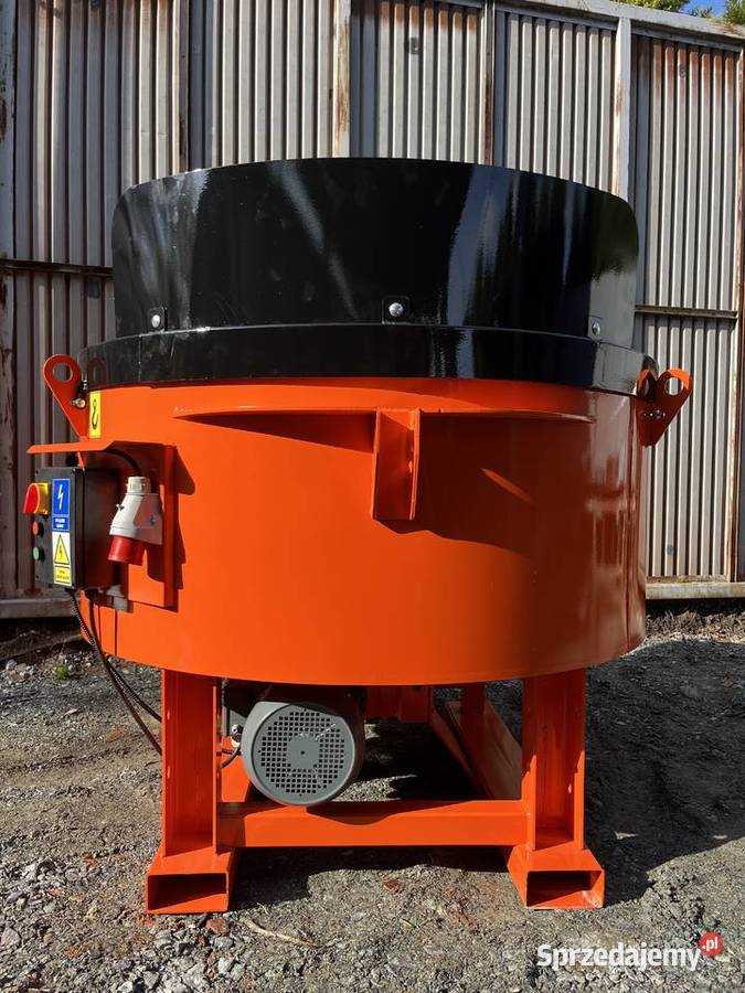 Betoniarka Elektryczna 1200 L Mieszalnik Niska Żmigród