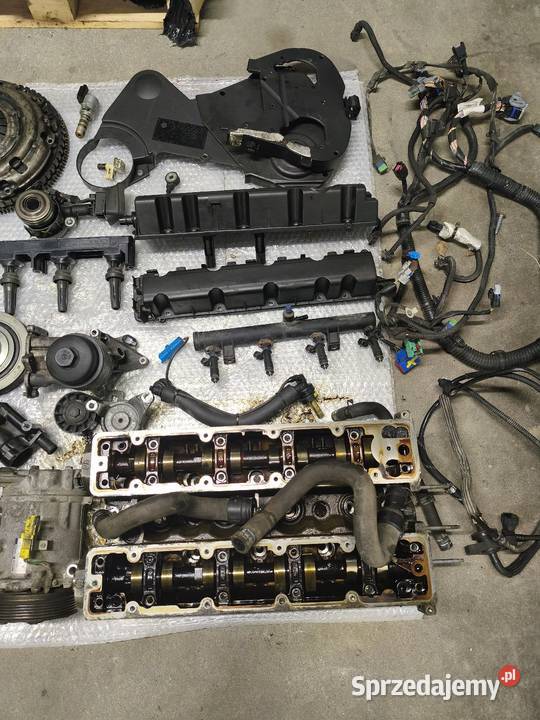 Części silnika RFJ Citroen C4 C5 C8 18 125 20 Rok produkcji 2008 Dębica