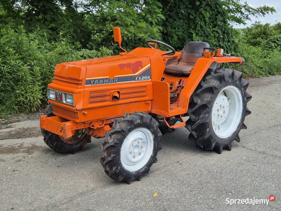 Traktorek traktor YANMAR FX255D 25 44 Skrzynia biegów Automatyczna dolnośląskie Małuszyn