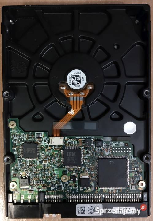 012 HDD Hitachi IC35L030AVV2070 ATAIDE wewnętrzny łódzkie Łódź