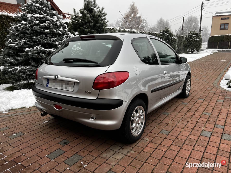 Peugeot 206 14 8v benzyna brak korozji zadbany poduszka powietrzna Tąpkowice