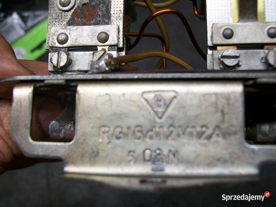 REGULATOR NAPIĘCIA PRĄDNICY RG15Dd12V12A Świerzawa sprzedam