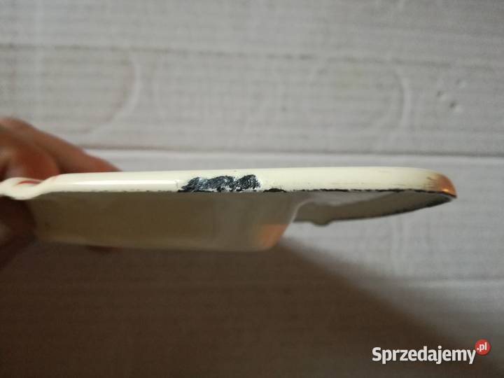 Popielniczka emaliowana okres PRLu Pozostałe Gliwice