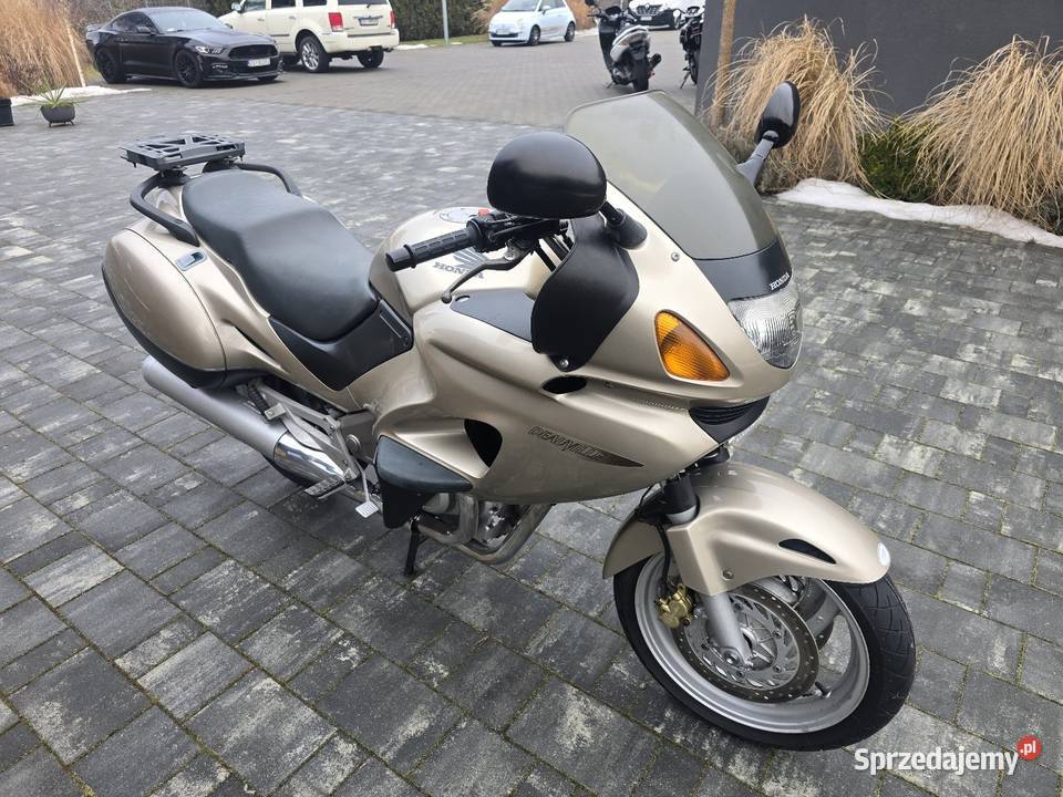 Honda NTV650 Deauville 26450 Prezentacja Wideo Sieradz sprzedam