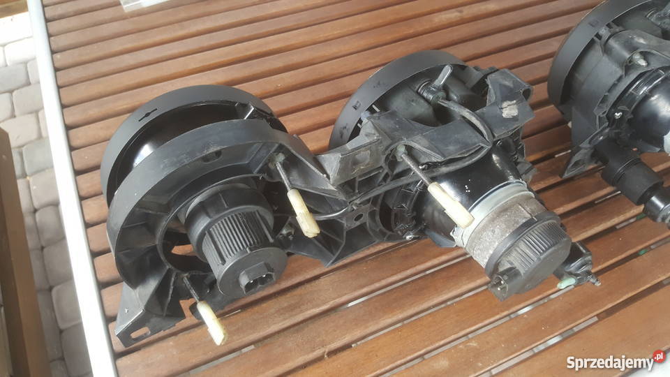 Lampy oryginalne Black Hella Bmw E30 odnowione Pabianice