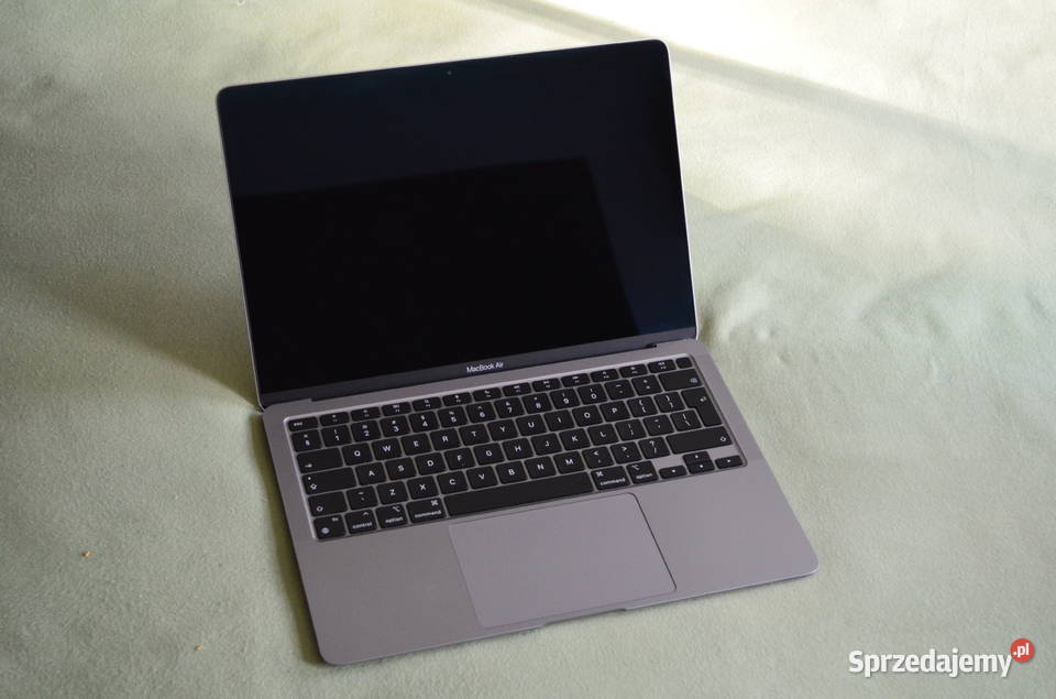 Macbook Air M1 8 GB RAM 256 GB Space Gray Apple