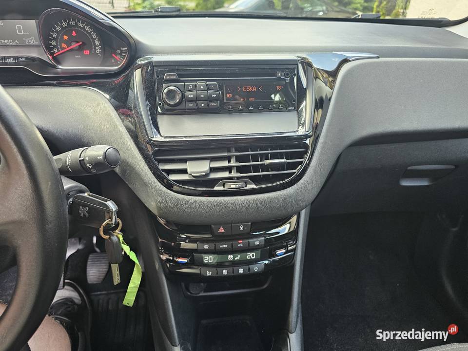 Peugeot 208 I 14 14 VTI Kraśnik