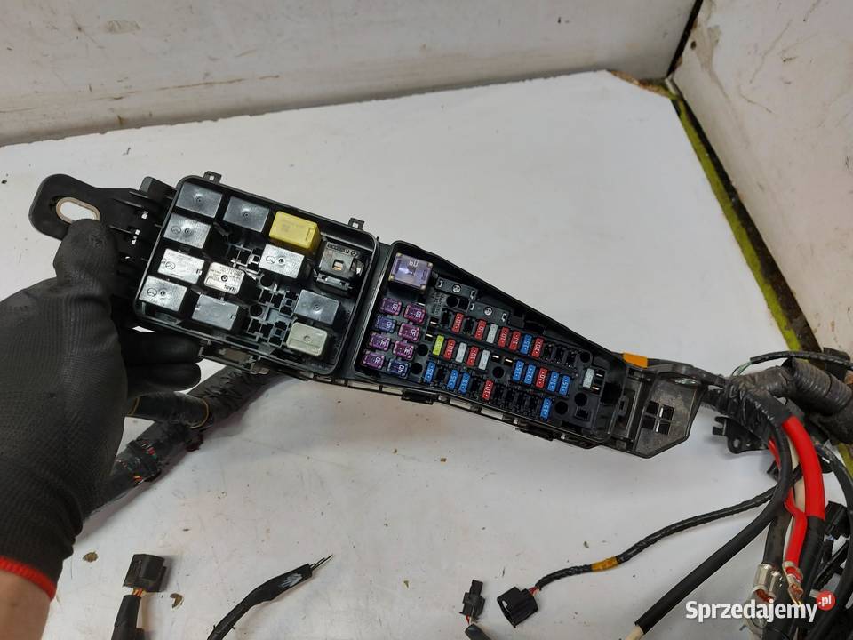 Mazda CX60 2023 instalacja wiązka komory silnika