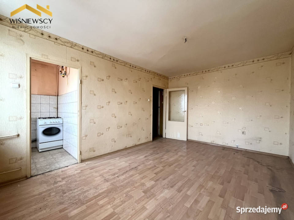 Kawalerka 233 m do remontu Piaski Malbork