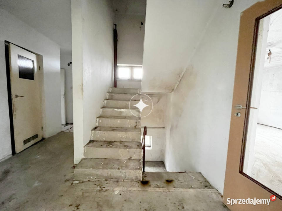 Duży dom do adaptacji w centrum Szczebrzeszyna lubelskie sprzedam