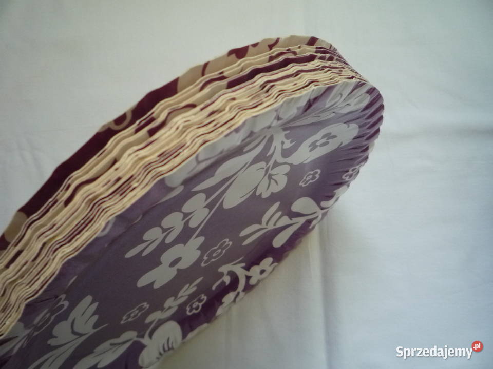 Kubki 19 i Talerzyki Papierowe 19 Fioletowe na Akcesoria kuchenne