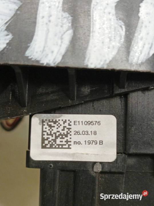 PRZEŁĄCZNIK ZESPOLONY 255676020R Dacia Logan II Rok produkcji 2018