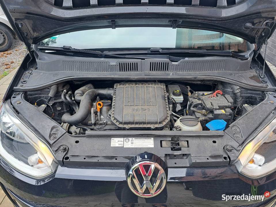 Volkswagen up BlueMotion Technology street śląskie Goczałkowice-Zdrój