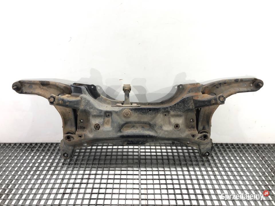 BELKA POD SILNIK TOYOTA YARIS II 10 69 SANKI osobowe