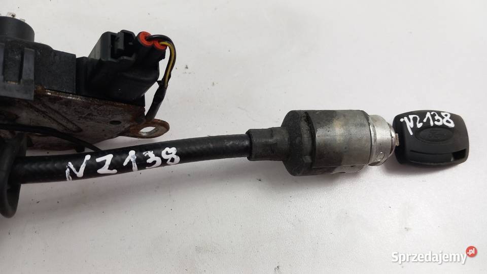 FORD C MK1 FOCUS MK2 ZAMEK MASKI KLUCZYK Zbierkowo sprzedam