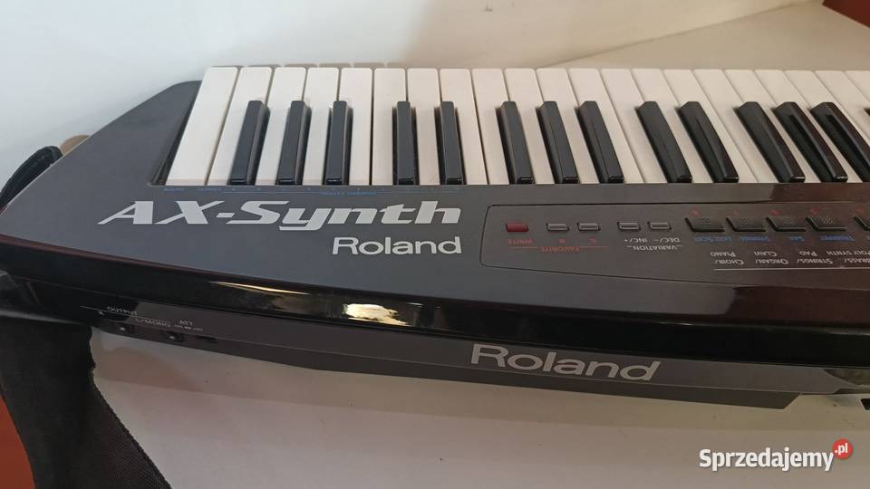 Syntezator naramienny ROLAND AXSYNTH BK Katowice
