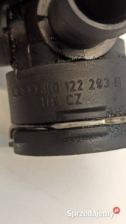 AUDI A4 B8 A5 8T KRÓCIEC WODY 8K0122293B